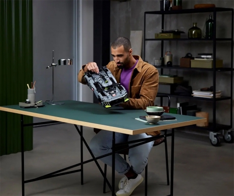 PEUGEOT 9X8 24H Le Mans Hybrid Hypercar 42156 LEGO Technic